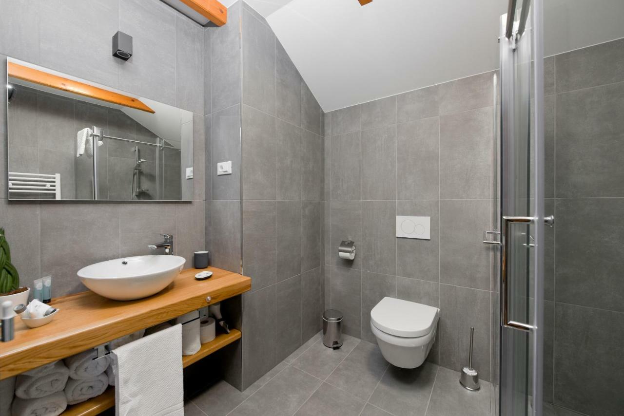 Apartmaji Nija Bled Exteriör bild